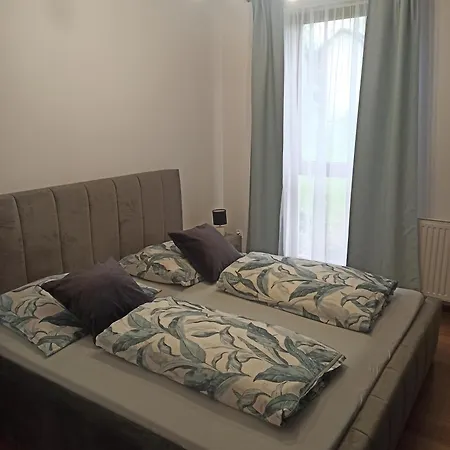 Apartament Parkowy *